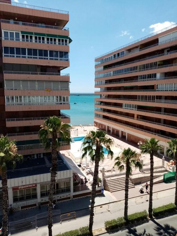 Апартаменты Apartamento Con Buena Vista Торевьиа Экстерьер фото