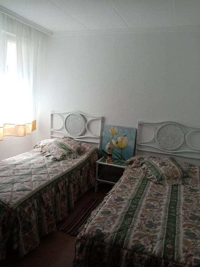 Апартаменты Apartamento Con Buena Vista Торевьиа Экстерьер фото