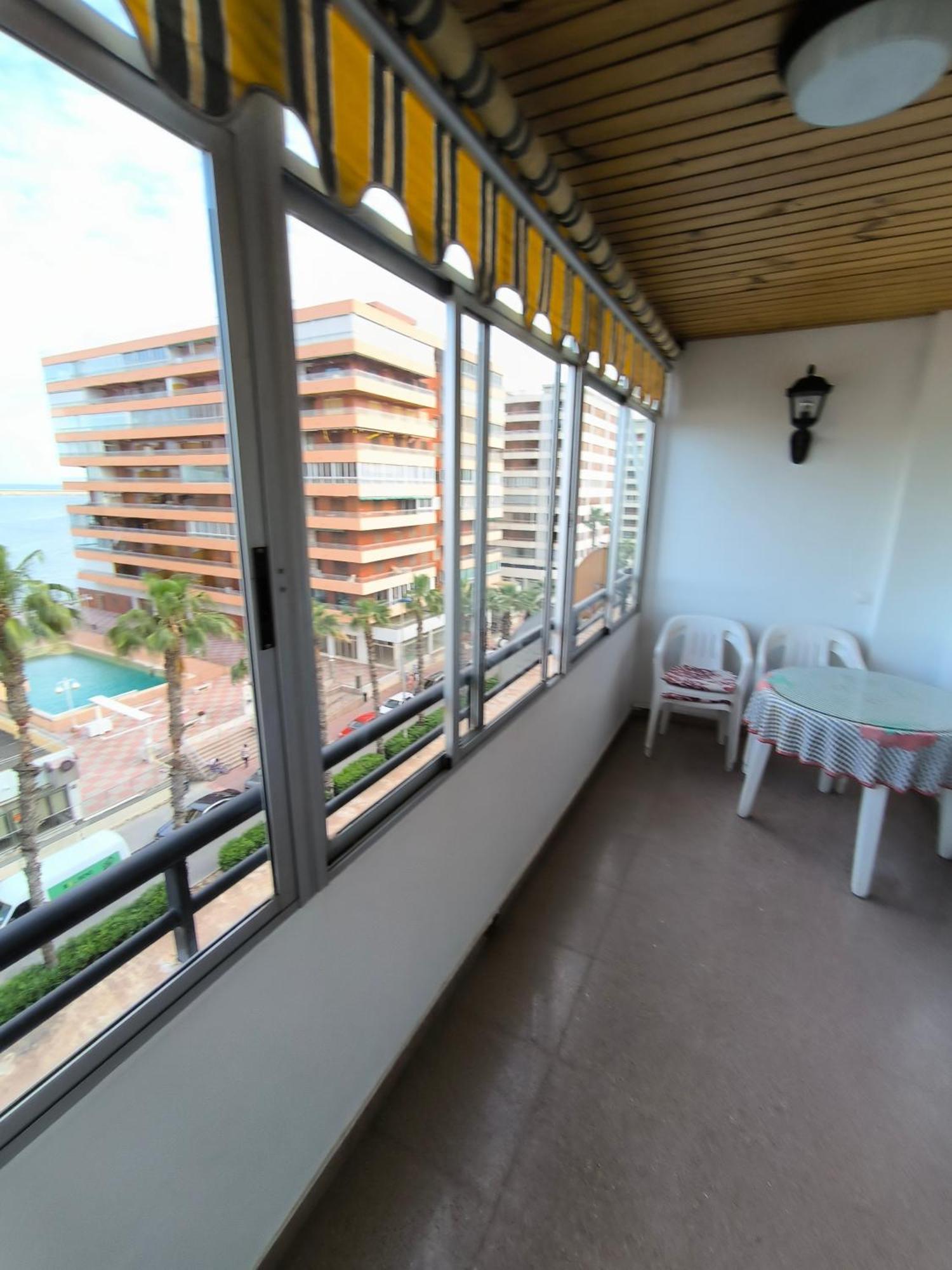 Апартаменты Apartamento Con Buena Vista Торевьиа Экстерьер фото