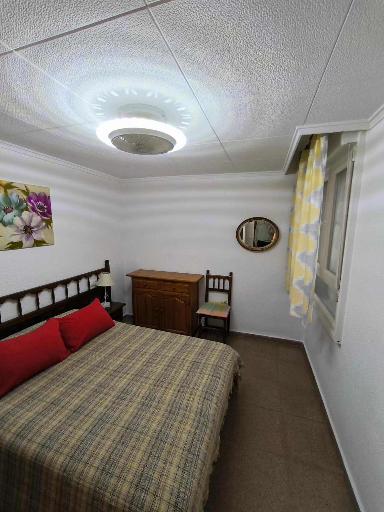 Апартаменты Apartamento Con Buena Vista Торевьиа Экстерьер фото